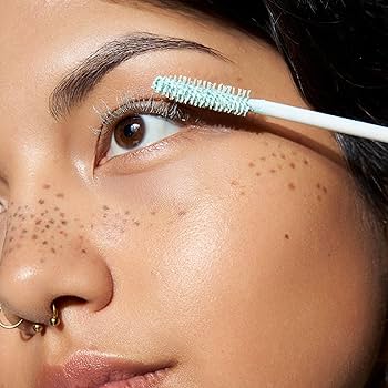 Essence Lash Princess mascra primer extra Length & Volume - sheesha