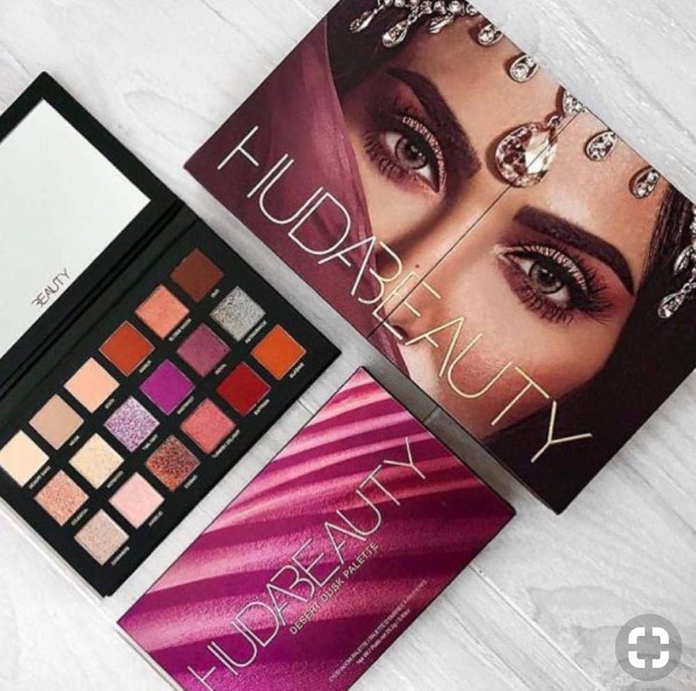 Huda Beauty Desert Dusk Eyeshadow Palette