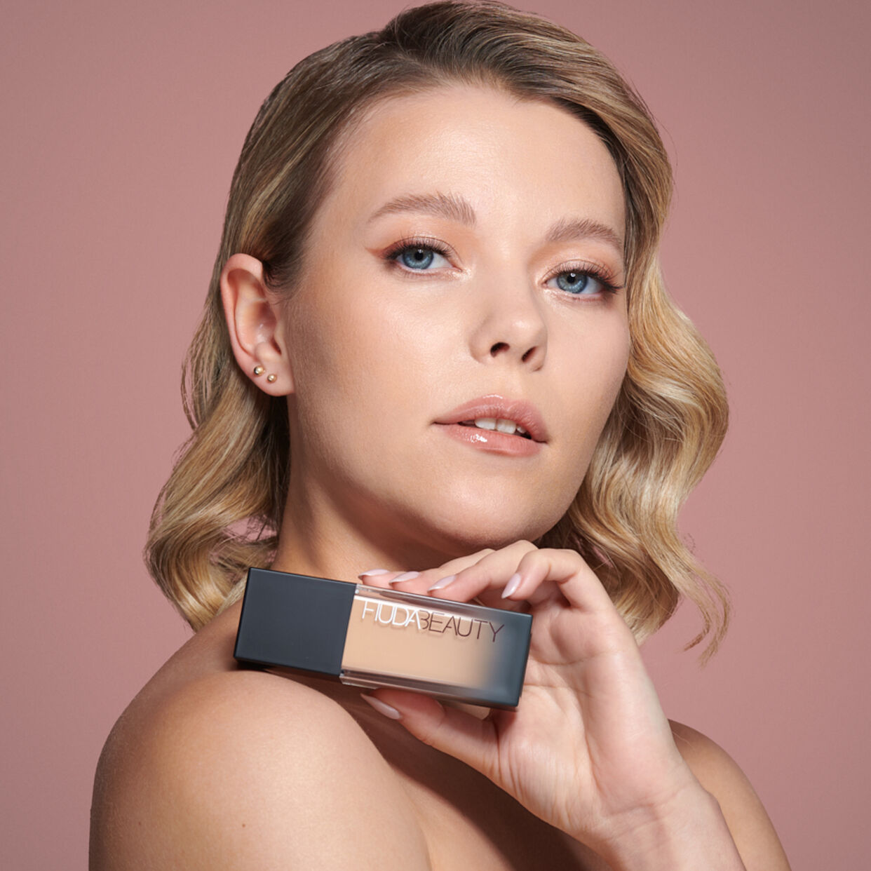 Huda Beauty FauxFilter Full Coverage liquid Foundation 35ml - sheesha