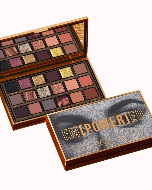 Huda Beauty Empowered Eyeshadow Palette - sheesha