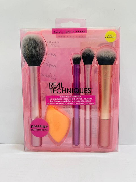 Real Techniques Everyday Essential Makeup Brush Set - sheesha