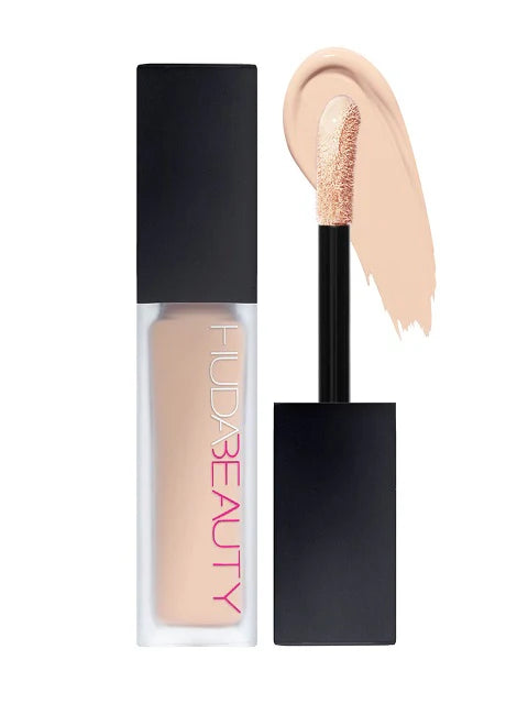 Huda Beauty Faux Filter Luminous Matte Liquid Concealer