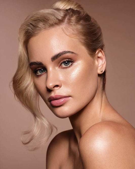 Huda Beauty N.Y.M.P.H. All Over Glow Highlighter - sheesha