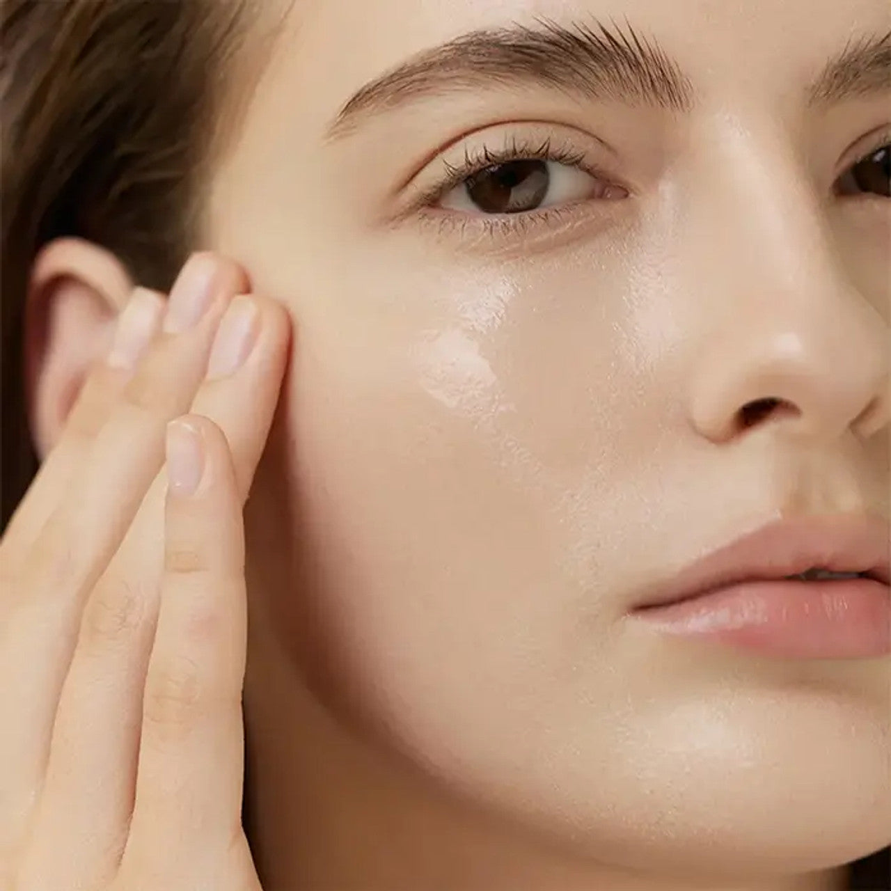 Arencia Rice Mucin Glow Face Serum 30ml - sheesha