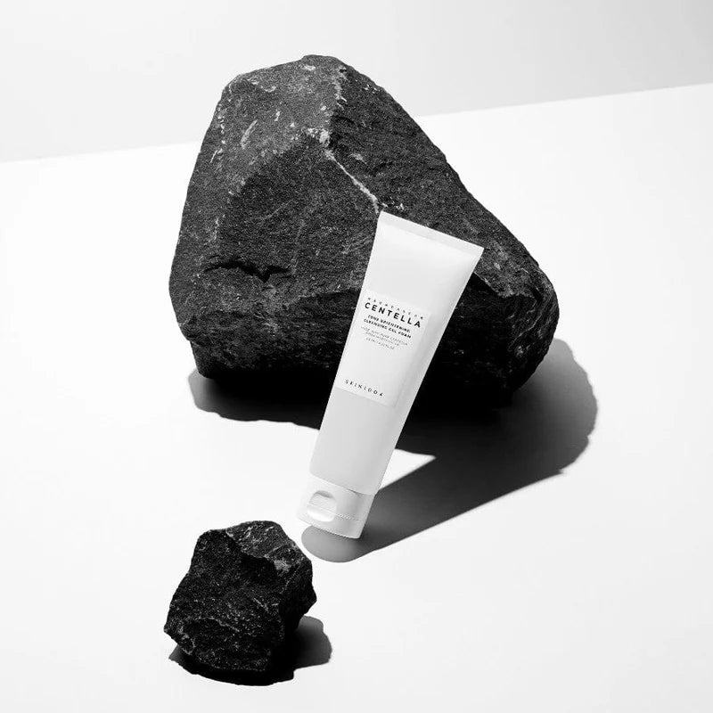 SKIN1004 Centella Tone Brightening Cleansing Gel Foam 125ml